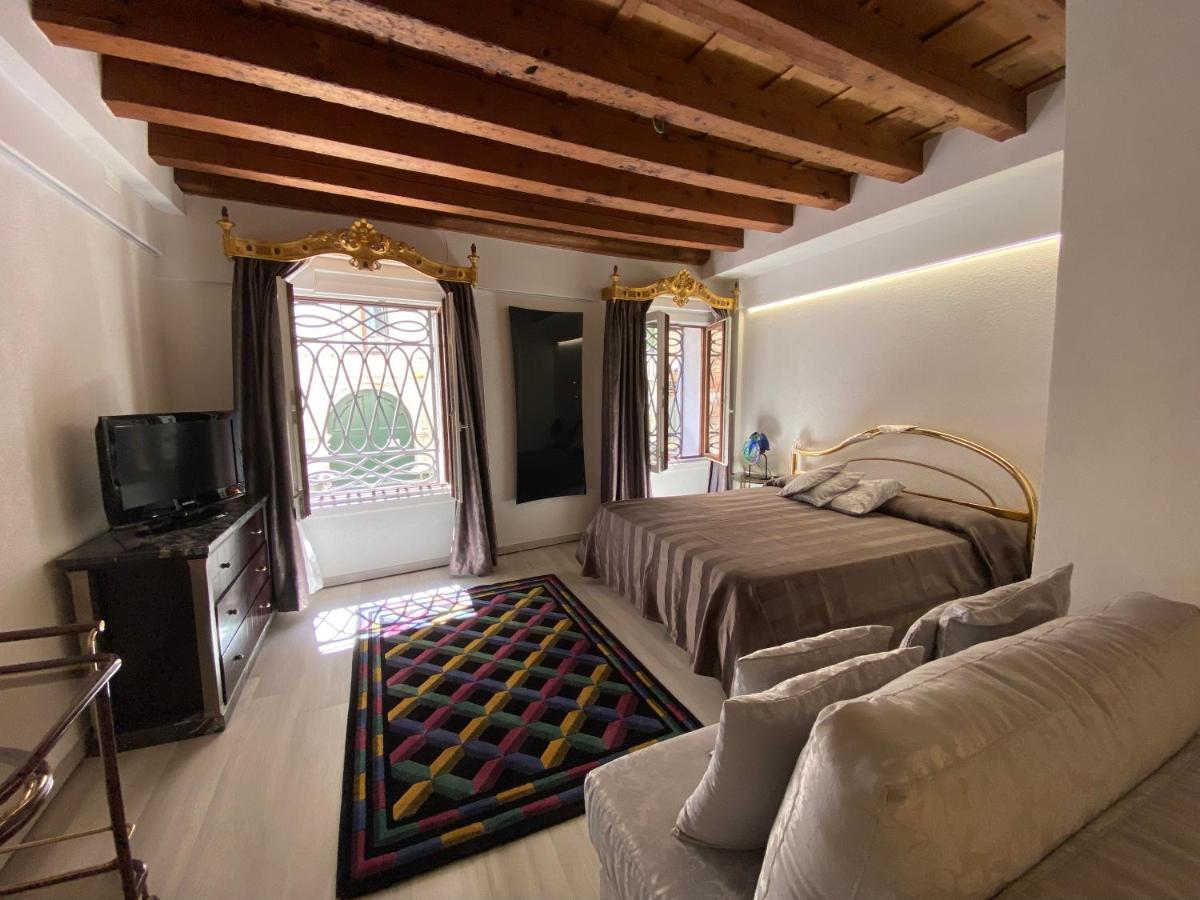 Ln Homes Venice - San Marco Canal View מראה חיצוני תמונה